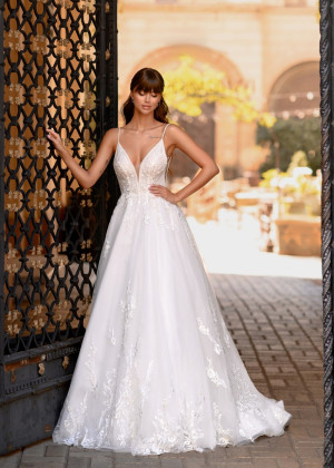 Spaghetti Straps Beaded Ivory Lace Tulle Sexy Wedding Dress